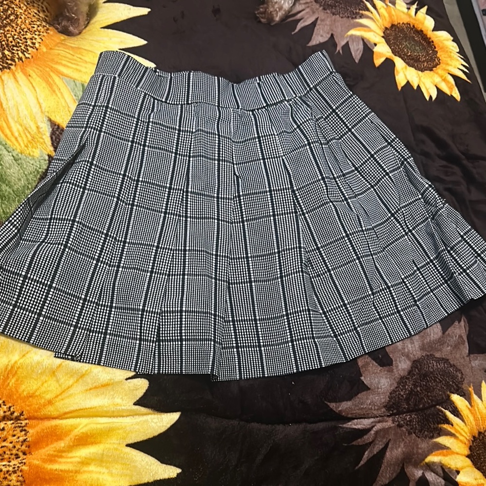 Plaid Pleated Skirt